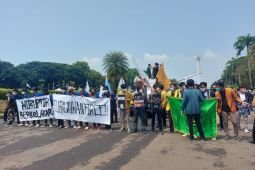 Ratusan mahasiswa  gelar aksi sampaikan 12 tuntutan
