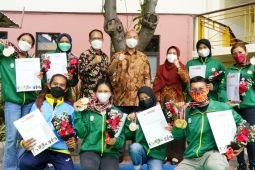UMSurabaya beri bonus untuk mahasiswa peraih medali di PON XX Papua