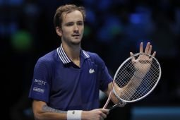 Medvedev lewati hadangan Casper Ruud menuju final ATP Finals