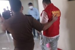 Kanwil DJP Jatim II serahkan tersangka pengemplang pajak kepada kejaksaan