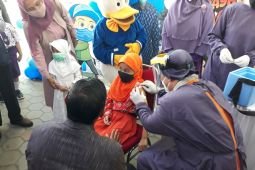 Ribuan pelajar SD di Kota Kediri mulai divaksin COVID-19