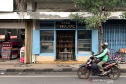 Kue kering Toko Madjoe Malang bertahan hampir satu abad