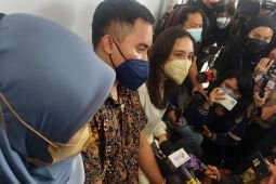 Kakak Laura Anna  puas vonis hakim terhadap Gaga Muhammad