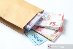 Rupiah Jumat melemah 12 poin sedangkan IHSG dibuka melemah tipis 0,52 poin