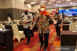 Gubernur Khofifah ingatkan kepala daerah segera proses penyaluran dana desa