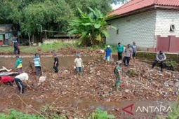 Anjing pelacak dilibatkan dalam pencarian bocah terseret arus di Sumenep