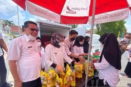 Pemkab Lumajang  upayakan penuhi kebutuhan minyak goreng bagi UMKM