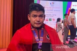 SEA Games 2021: Lifter Zul Ilmi sabet emas angkat besi
