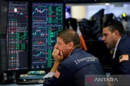 Wall Street reli, hentikan penurunan beruntun terpanjang beberapa dekade