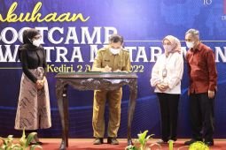 Pemkot Kediri gelar "Bootcamp Wastra Mataraman" jelang peragaan busana