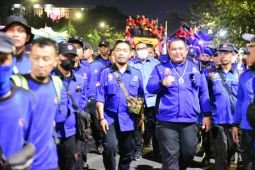 Ribuan buruh tuntut revisi UMK Jatim dan tolak kenaikan BBM