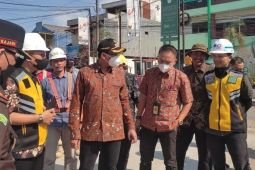 Pemkab Sidoarjo selesaikan betonisasi lima ruas jalan.