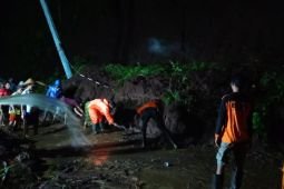 Banjir dan longsor terjang sejumlah desa di Jember