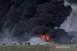 Harga minyak jatuh, IMF peringatkan peningkatan risiko resesi global