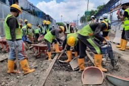 Rel trem kuno PT MRT tertua peninggalan Belanda