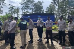 Tim dokter forensik lakukan autopsi dua korban tragedi Kanjuruhan