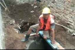 Pemkab Pasuruan membangun 1.004 jamban sehat