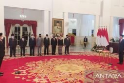 Jokowi lantik Mardiono sebagai Utusan Khusus Pengentasan Kemiskinan