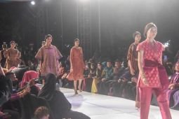 Emil Dardak apresiasi gelaran Dhoho Street Fashion (DSF) ke-7