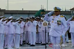 Kasal memimpin upacara tabur bunga peringati Hari Dharma Samudera