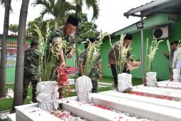 Pangdam V/Brawijaya pantau pembangunan Makam Auliya Sono di Sidoarjo