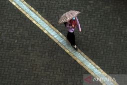 Selasa hari ini Surabaya berpotensi hujan ringan