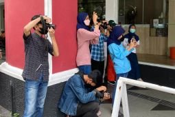 Dispusip Surabaya kembangkan kreativitas pelajar SMP dengan fotografi