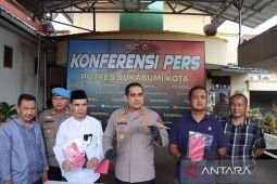 Polisi tangkap tiga remaja pelaku pembacokan tewaskan pelajar Sukabumi