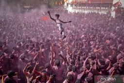 India ambil alih posisi China sebagai negara berpenduduk terbanyak di dunia