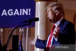 Trump sebut akan temui Presiden Putin selesaikan konflik Ukraina