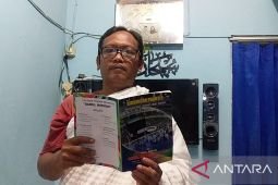 Berbekal "haqqul yaqin", tukang las naik haji