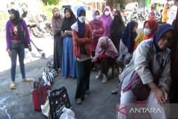 Jasa penggilingan daging di Pasar Banjarsari kini panen