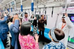 Presiden Jokowi penuhi permintaan dubes asing jajal kereta cepat bulan depan