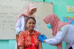 Banyuwangi gencarkan vaksinasi HPV siswi SD cegah kanker serviks