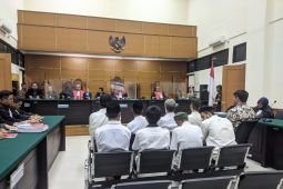 Delapan WNA asal Iran seludupkan 319 Kg sabu divonis hukuman mati