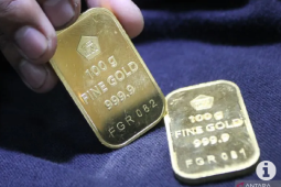 Nilai Antam Kamis ini stagnan di posisi Rp1,123 juta per gram