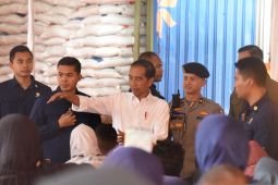 Jokowi: Buka data pertahanan tak seperti toko kelontong