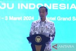 Jokowi membuka Kongres Ke-23 PGRI ingatkan soal Indonesia Emas
