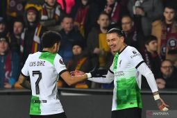 Liga Inggris: Klasemen sementara, Liverpool di peringkat tiga