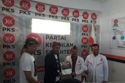 Politisi Reza Darmawan daftar ke PKS