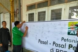Petani tembakau Bondowoso adakan petisi tolak RPP kesehatan