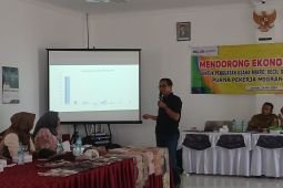 "Migrant Care Jember" paparkan hasil survei potensi ekonomi purna PMI