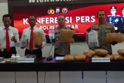 Polres Blitar-Jatim: Tes urine Kasat Narkoba positif