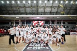Tim Basket Semeru Polda Jatim runner up Kapolri Cup
