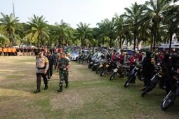 TNI-Polri minta anggota silat Madiun rayakan Suroan dengan damai