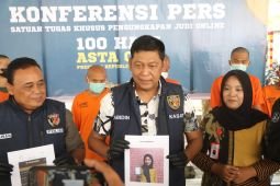 Polisi periksa selebgram Trenggalek karena promosi judol