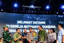 Jelang Natal, Kapolri-Panglima TNI pastikan pengamanan gereja di Surabaya