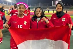 Dua mahasiswi Unesa turut bawa Timnas putri Indonesia juara Piala AFF