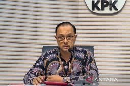 KPK terkait Hasto tersangka: Kami cek dulu