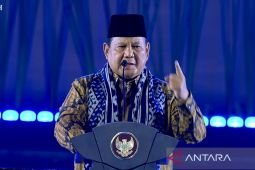 Prabowo warns ministers: Perform or lose your position